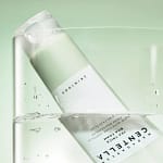 Spumă de curățare pentru ten acneic cu Centella din Madagascar, Skin1004, 125ml - Imagine 3