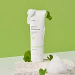 Spumă de curățare delicată cu Centella, iUNIK, 120ml - Imagine 3