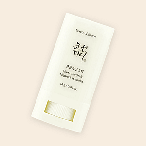 Beauty of Joseon SPF Stick - SPF 50+ Cu extract de Mugwort și Camelia - 18g