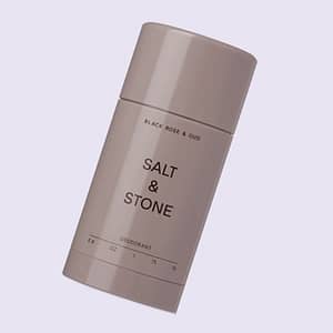 Deodorant natural SALT & STONE cu Black Rose & Oud, 75g