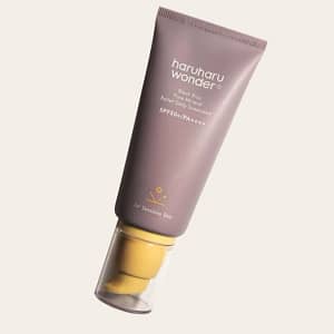 Crema solara SPF50+ PA++++ ten sensibil Black Rice Pure Mineral Relief Daily Sunscreen, Haruharu WONDER, 50ml