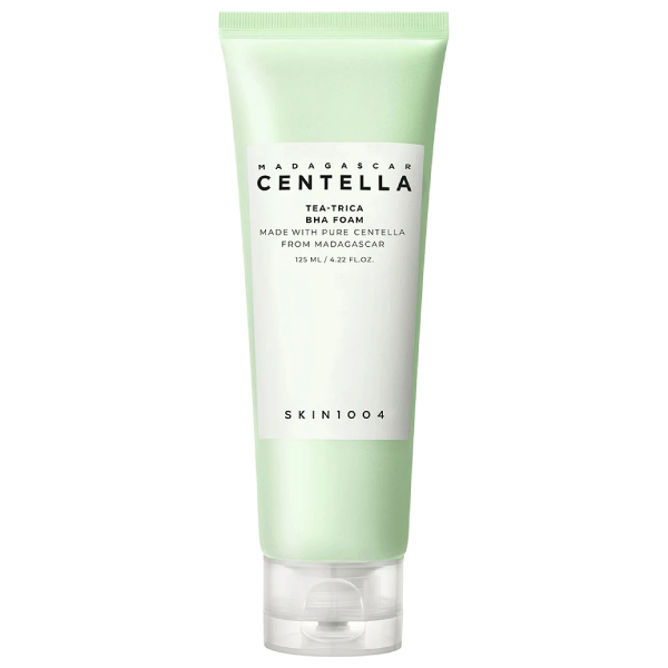 Spumă de curățare pentru ten acneic cu Centella din Madagascar, Skin1004, 125ml